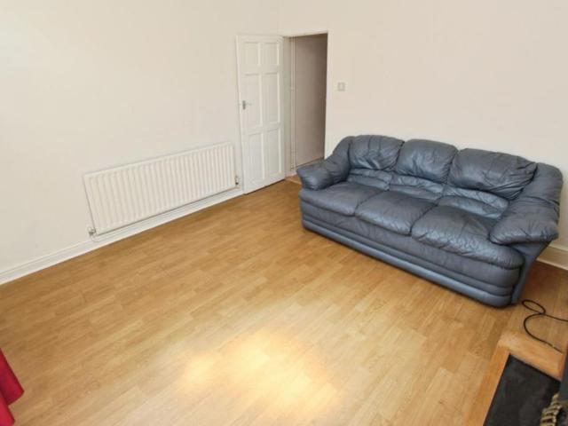 House for rent in Caldermill, East Midlands