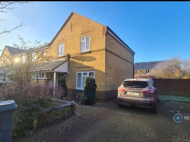 House for rent in Newtown, Reading