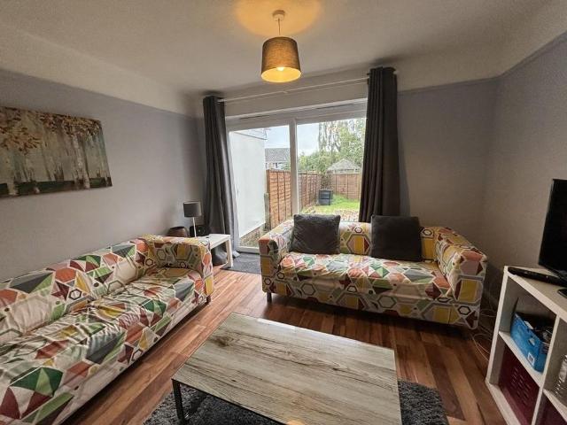 House for rent in Hales Place, The Bridge