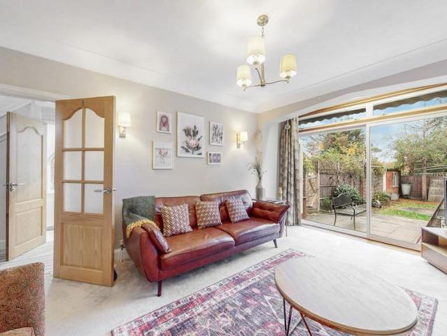 House for rent in London Borough of Harrow, Greater London