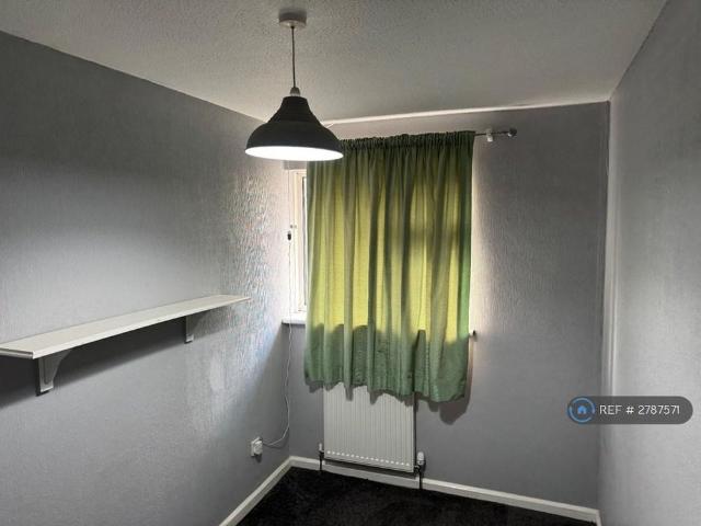 House for rent in Stonydelph, Kettlebrook