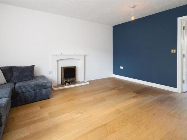 House for rent in Chelmondiston, Suffolk