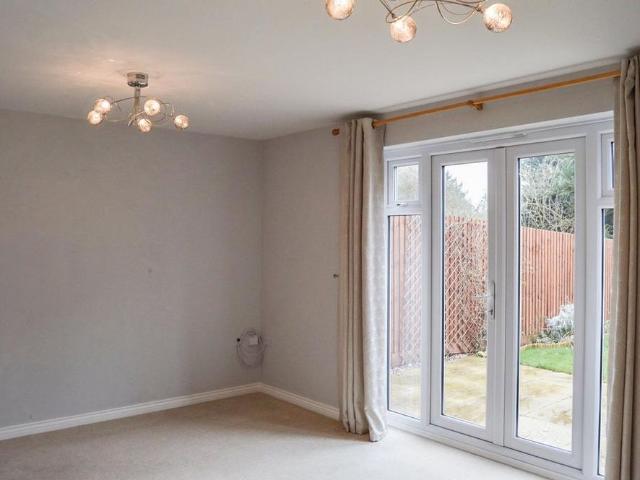 House for rent in Moulton