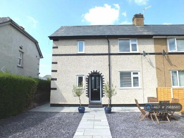 House for rent in Trofarth, Wales