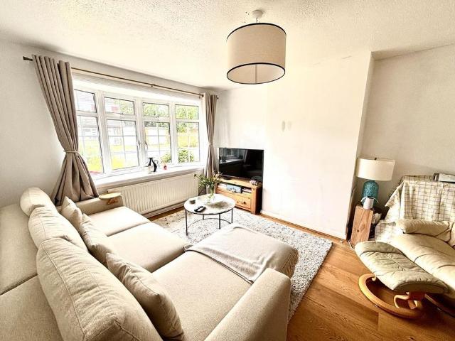 House for rent in Ripley Springs, Row Town
