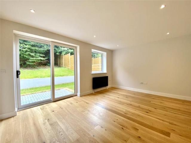 House for rent in Bagshot Green, Surrey Heath