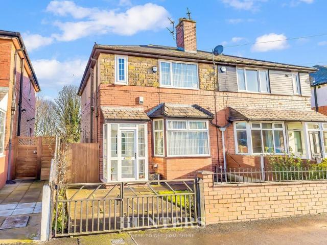 House for rent in Burnedge, Greater Manchester