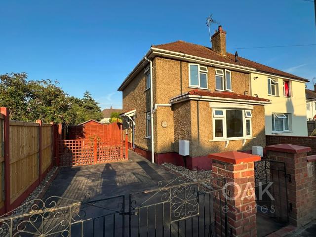House for rent in Broxbourne, Hertfordshire