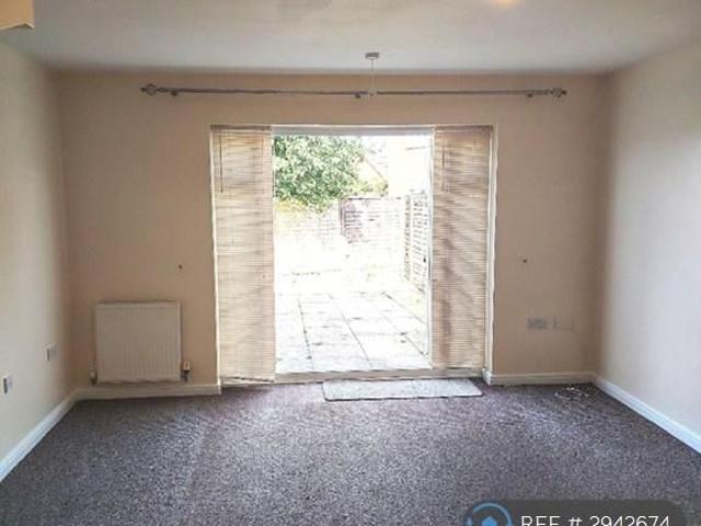 House for rent in Corby