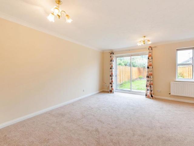 House for rent in Blackhills, Surrey