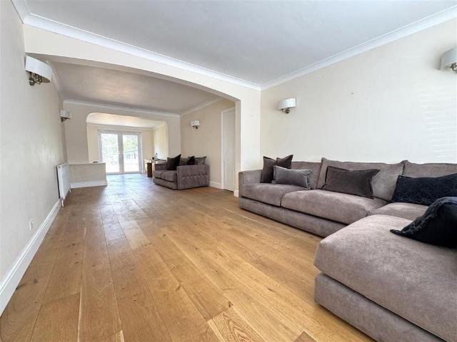 House for rent in Barnehurst, Greater London