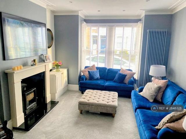 House for rent in Alton Barnes, Isle Of Man