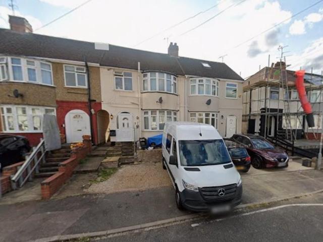 House for rent in Lewsey Farm