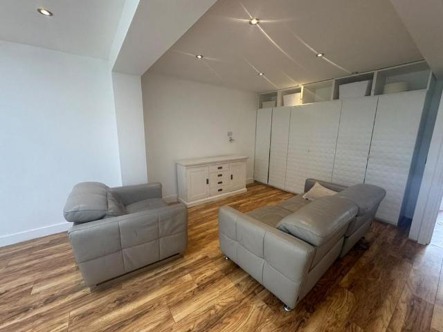 House for rent in Riddlesden, West Yorkshire