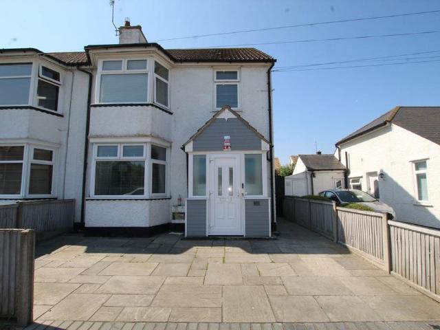 House for rent in Oxenden, The Bridge