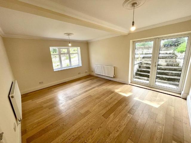 House for rent in Nangreaves, Wales