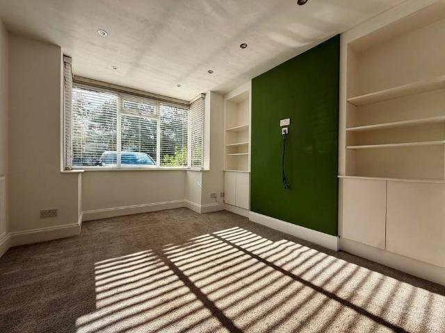 House for rent in Sydenham, Green Close