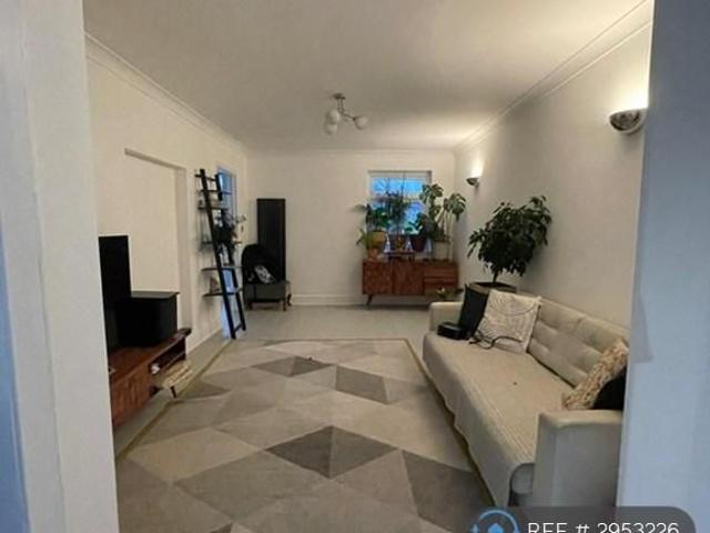 House for rent in Barkingside, Greater London