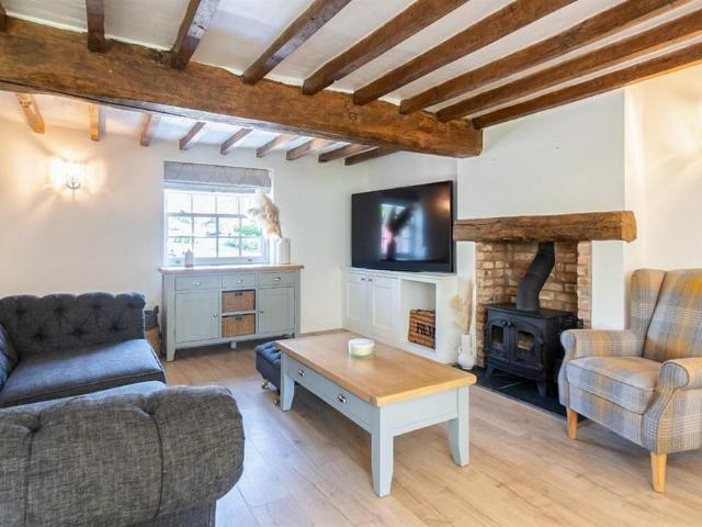 House for rent in Elmfield, Leicestershire