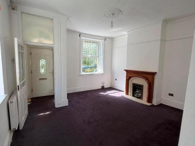 House for rent in Fairfield, Bury