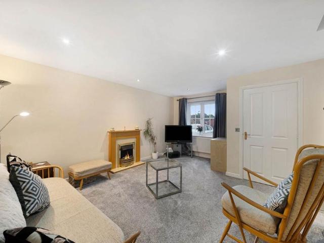 House for rent in Outwood Gate, Bury