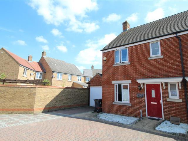 House for rent in Cheeseman's Green, Bridgefield