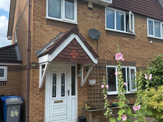 House for rent in Gorse Hill, Trafford Park