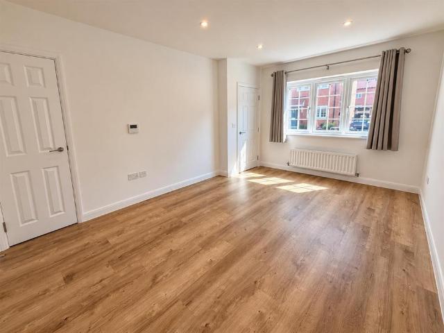 House for rent in Towerlands Park, Braintree