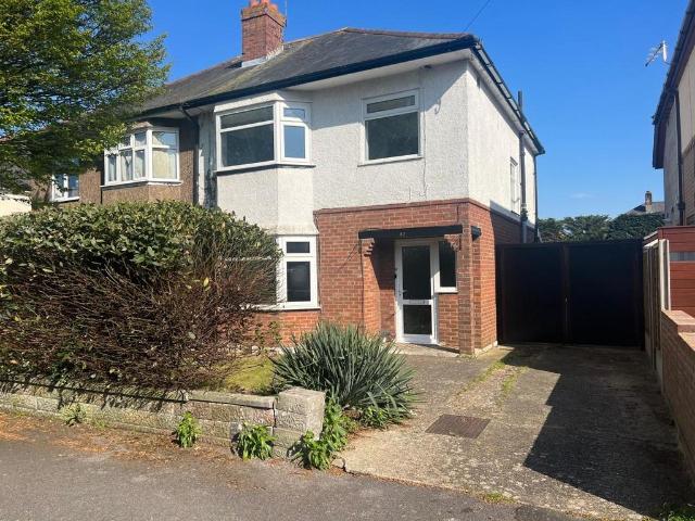 House for rent in Throop, Bournemouth