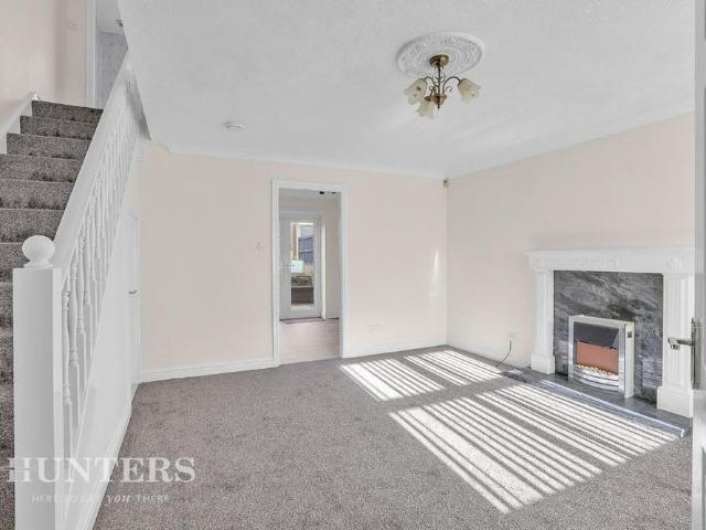 House for rent in Wardle, Burnedge