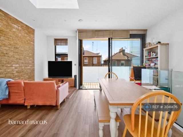 House for rent in Surbiton, Greater London