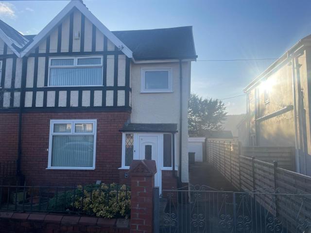 House for rent in Faerdre, Clydach