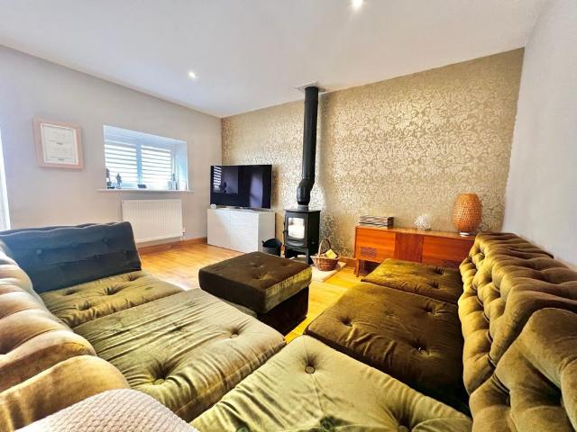 House for rent in Yeadon, West Yorkshire