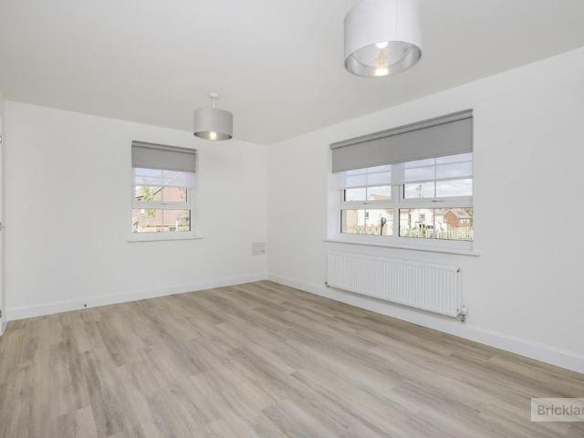 House for rent in Littlecote, West Sussex