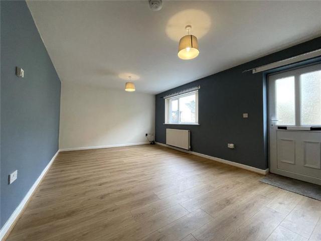 House for rent in Llanaelhaearn, Wales