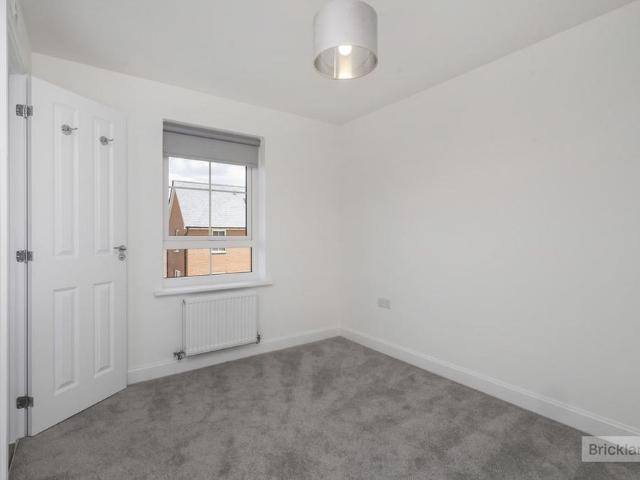 House for rent in Littlecote, West Sussex