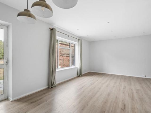 House for rent in Northwood, Greater London