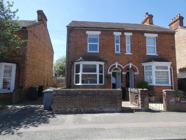 House for rent in Bedford