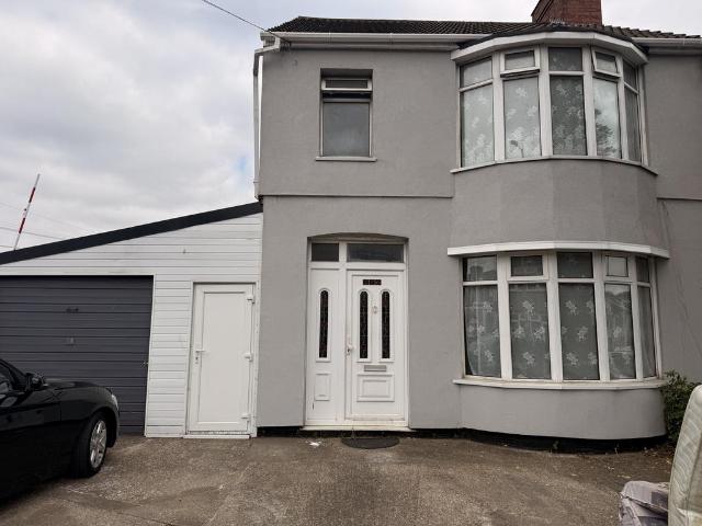 House for rent in Spring Park, Luton
