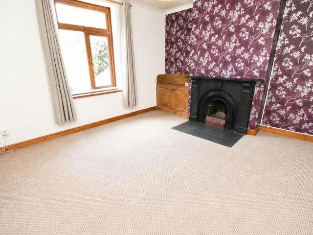 House for rent in Wardle, Burnedge
