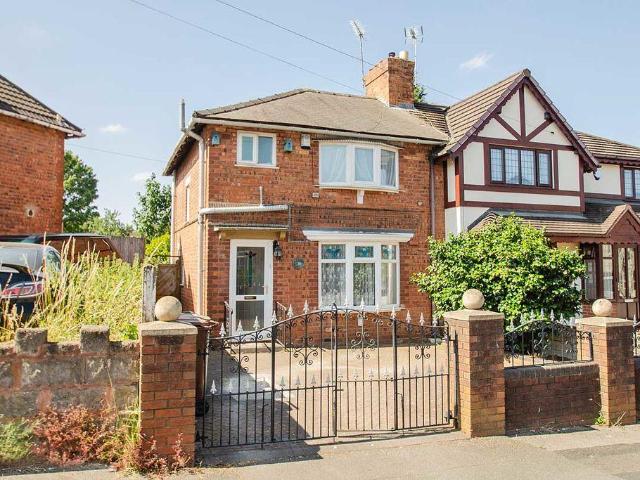 House for rent in Darlaston, West Midlands