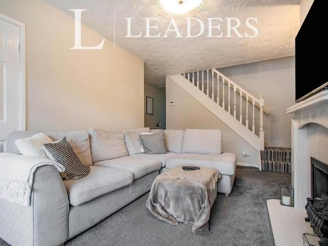 House for rent in Caldermoor, Burnedge