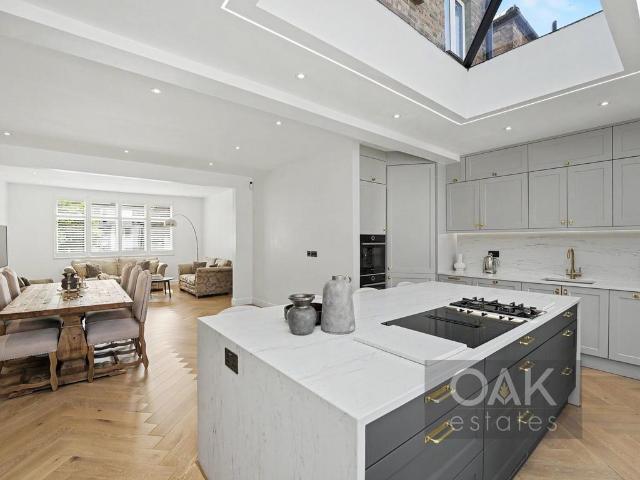 House for rent in Greater London