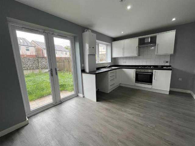 House for rent in Buttershaw, West Yorkshire