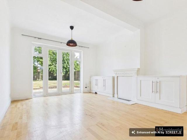 House for rent in Elstree and Borehamwood, Borehamwood