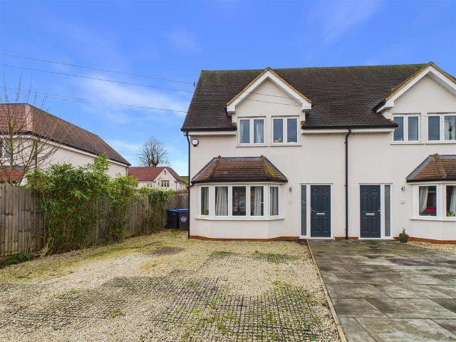 House for rent in Blackhills, Surrey