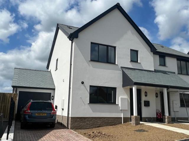 House for rent in Roundswell, North Devon