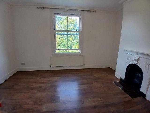 House for rent in Reffles Bridge, Reigate and Banstead
