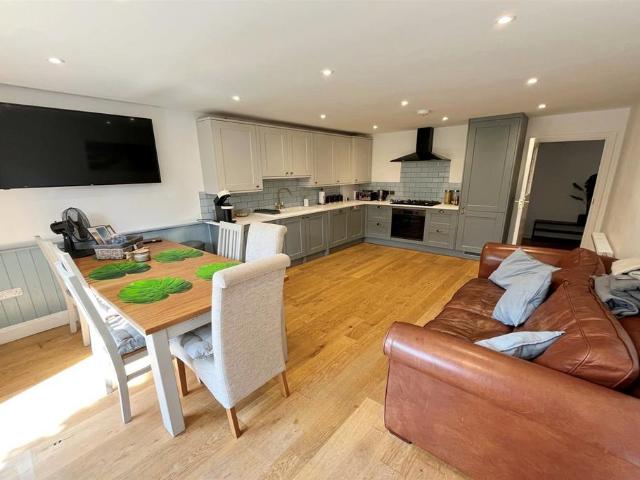 House for rent in Pokesdown, Bournemouth