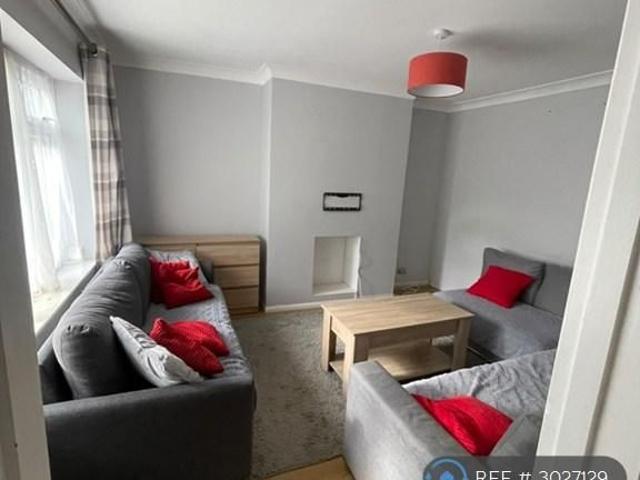 House for rent in Oakham Park